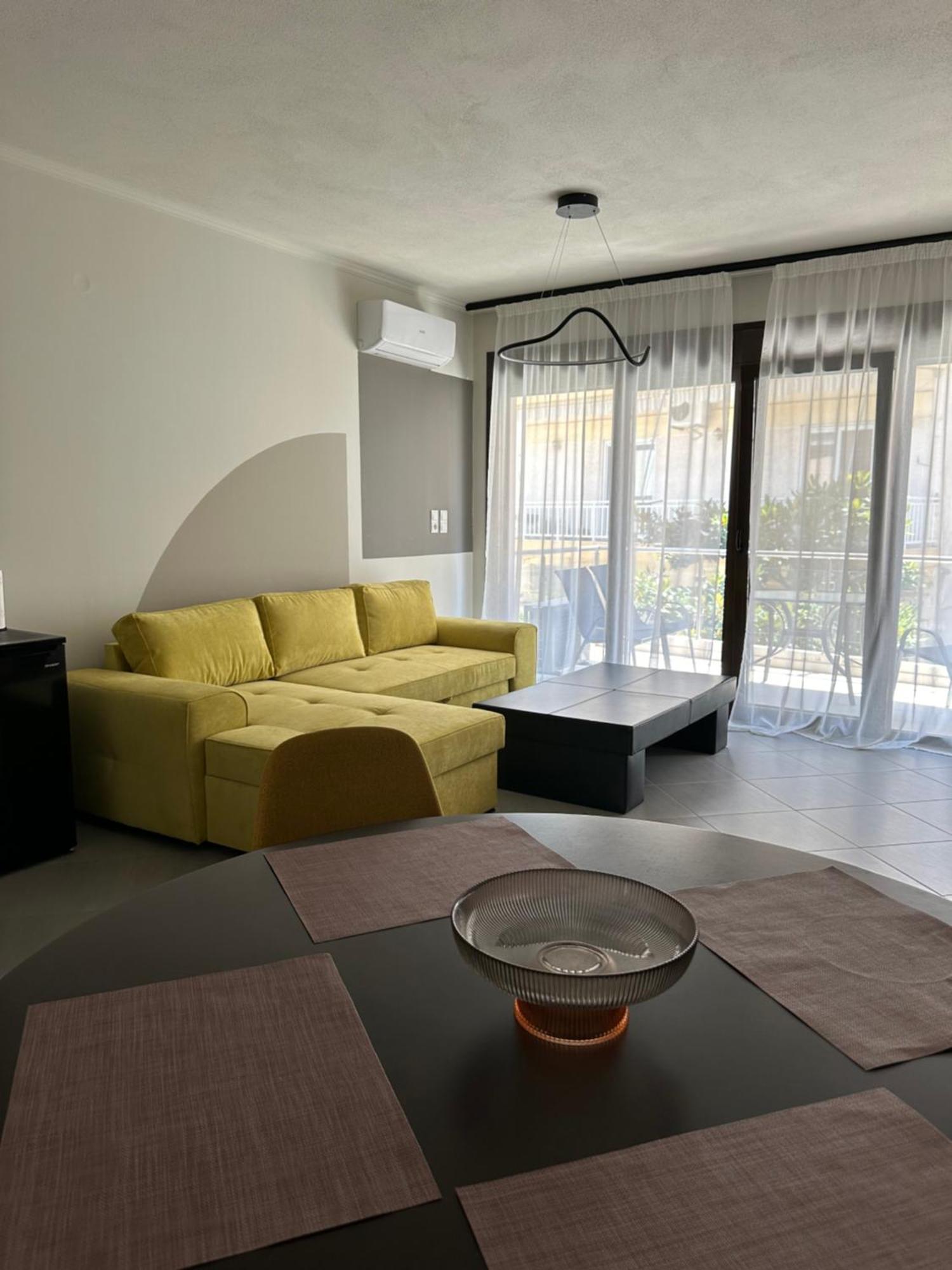 Snappyb Living Spaces Αλεξανδρούπολη Εξωτερικό φωτογραφία
